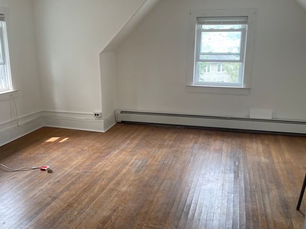 14 Valley Rd FLOOR 3