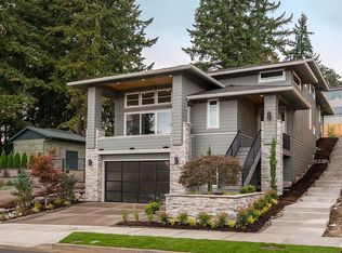 2944 Sunbreak Ln, West Linn, OR 97068