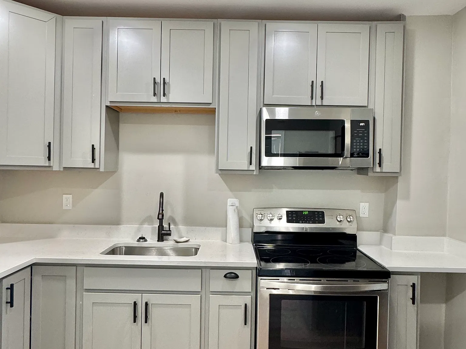 2 bed, 1700 sqft, $1,550 — Photo 2
