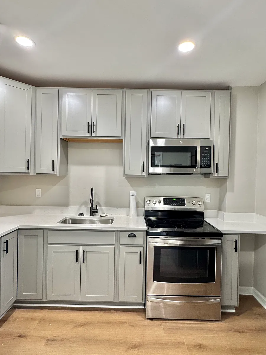 Building Photo - 2547 Park Heights Ter #1