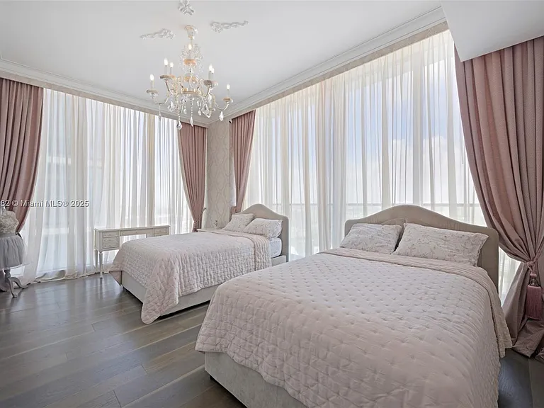 17901 Collins Ave #2702 — Photo 18