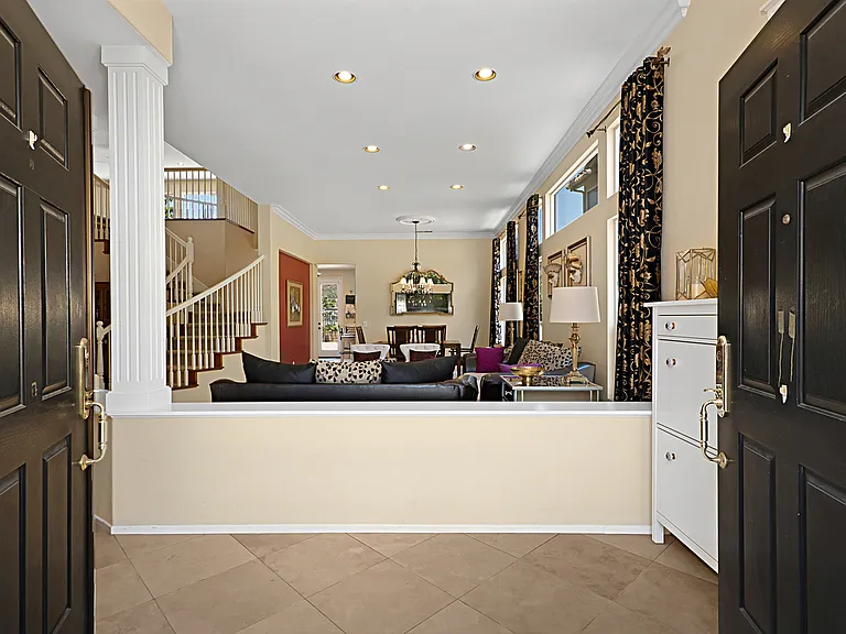 11526 Meadow Grass Ln — Photo 4
