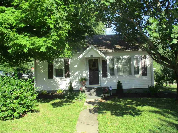 500 Broad St, Falmouth, KY 41040