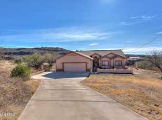 332 Circulo Cerro, Rio Rico, AZ 85648