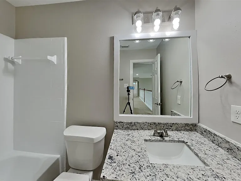 6714 Village Bridge Dr — Photo 16