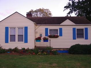 8214 Whipps Mill Rd, Lyndon, KY 40222