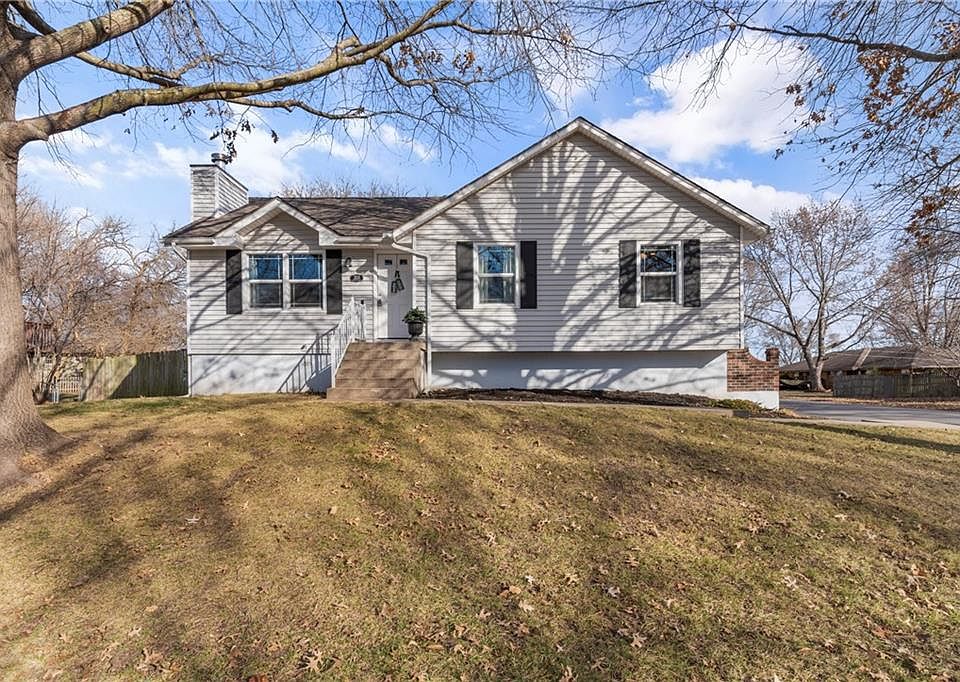 201 NW Garden St, Grain Valley, MO 64029 Zillow