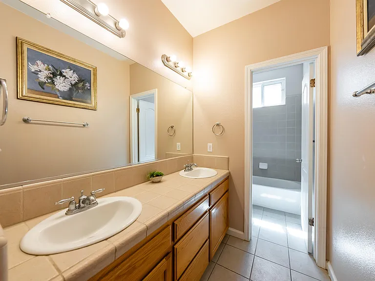5857 W Millbrae Ave — Photo 22
