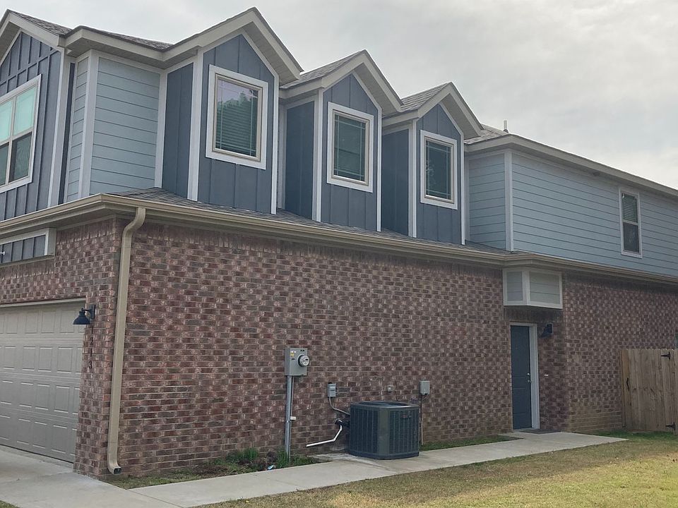 1st image of 1213 N Sicily Ln