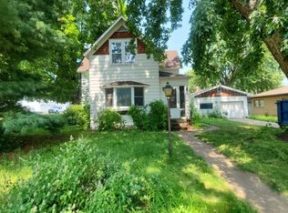 220 Winona St, Springfield, MN 56087