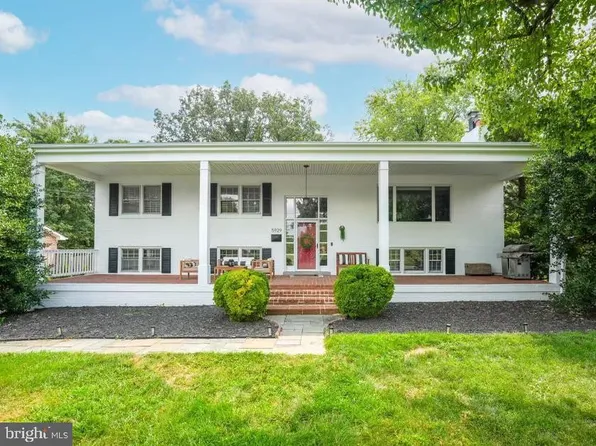 5929 Kimble Ct, Falls Church, VA 22041