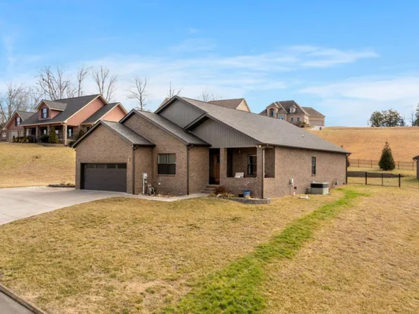 1838 Alley Ln, Sevierville, TN 37876