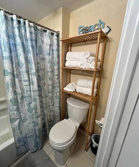 572 N Ventura Ave #A — Photo 8