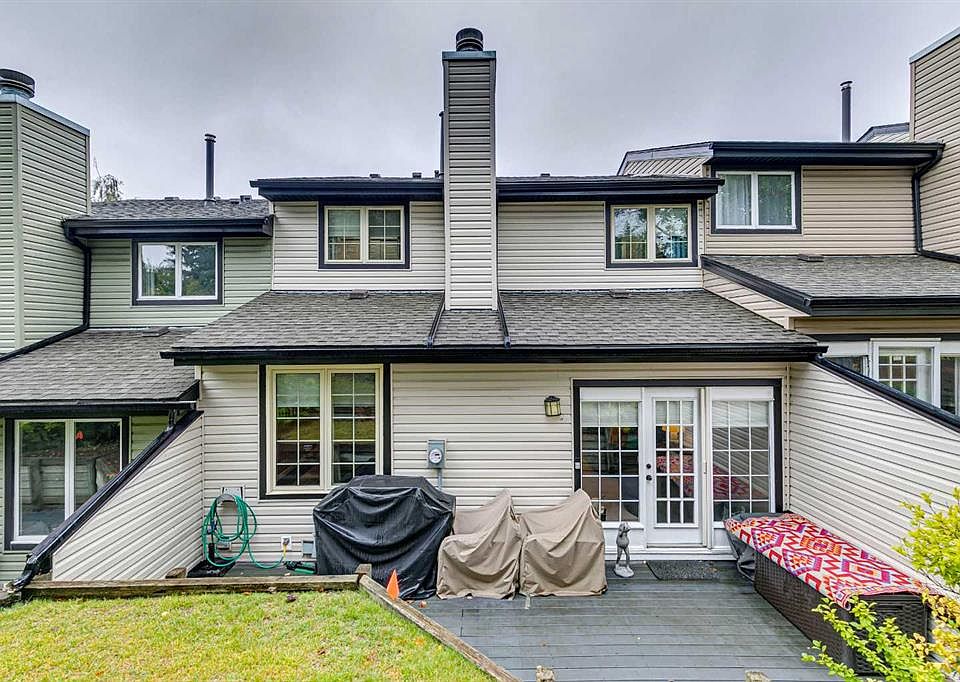 1st image of 448 SE Strathcona Dr SW #22