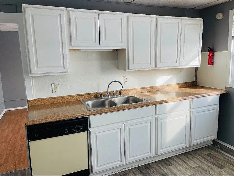292 Mill St #4 — Photo 7