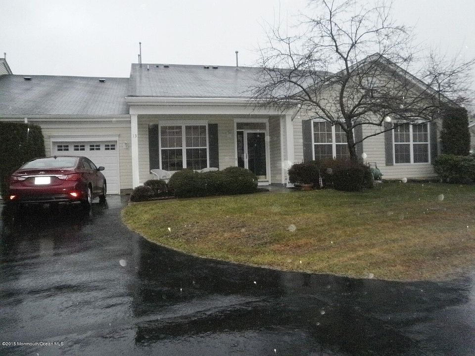 1st image of 13 Green Willows Drive