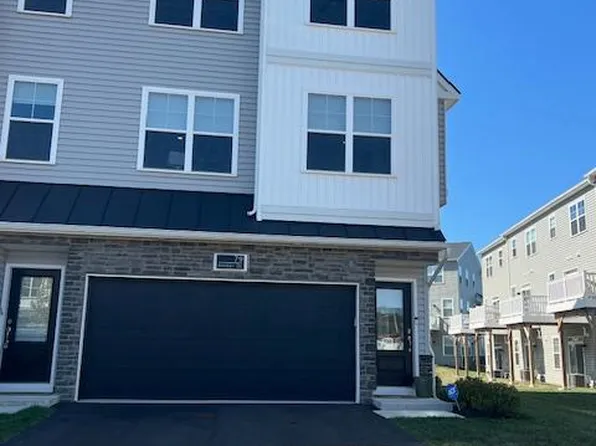 79 Becker Dr, Chalfont, PA 18914