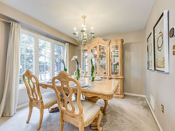 3rd image of 2114 Springdale Rd