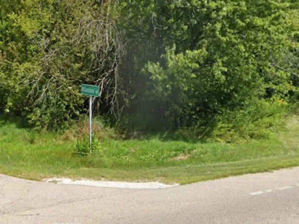 21612 W Engle Dr, Lake Villa, IL 60046