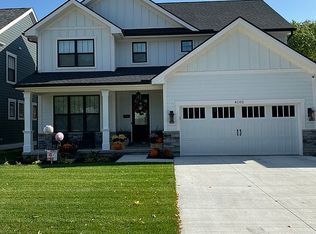 4102 Devon Rd, Royal Oak, MI 48073