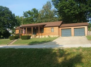 20 S Water St, Vernon, IN 47282