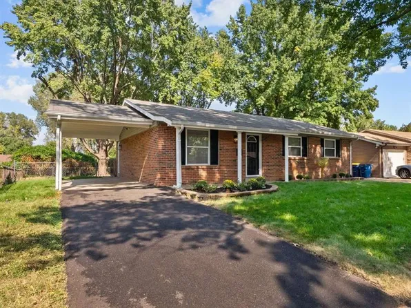 2007 Hungerford Dr, Florissant, MO 63031