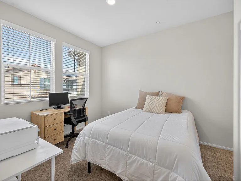 40379 Melrose Dr — Photo 24