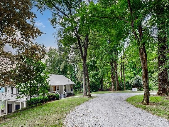 5th image of 230 Raven Ridge Rd