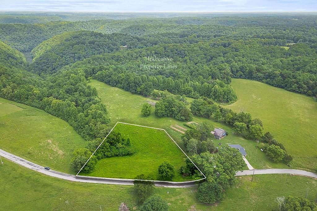 9199 Fox Hill Rd, Baxter, TN 38544 | Zillow