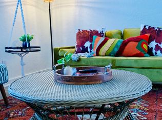 1004 Lynch Pl NW, Albuquerque, NM 87104