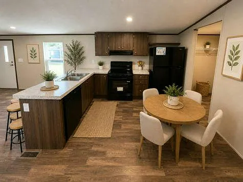 3 bed, 2.0 bath, $1,470 — Photo 4