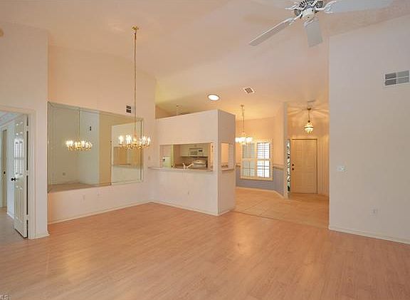 5th image of 25551 Fairway Dunes Ct
