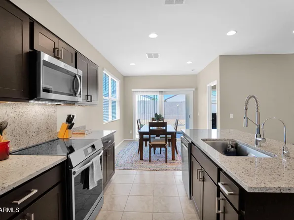 1172 W Paradise Way, Casa Grande, AZ 85122