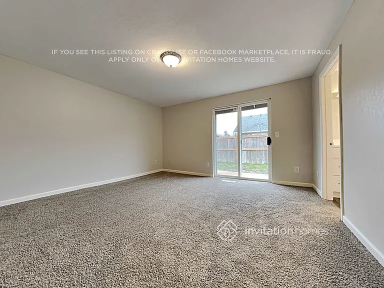 6038 60th Loop SE — Photo 14