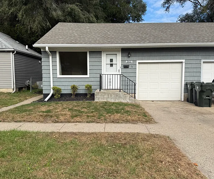 2611 W Highland Ave — Photo 1