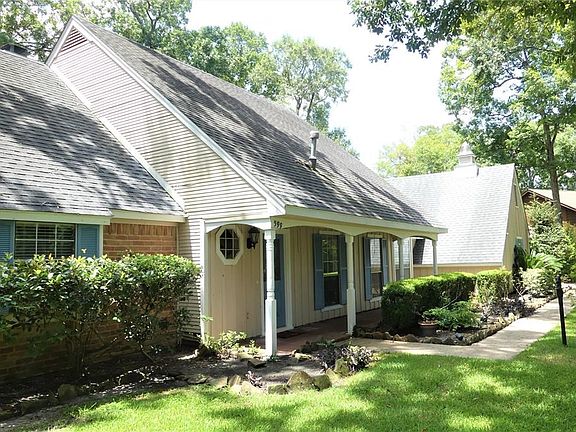 Charming and so spacious!!  Large Cottagestyle home with an inviting front porch.