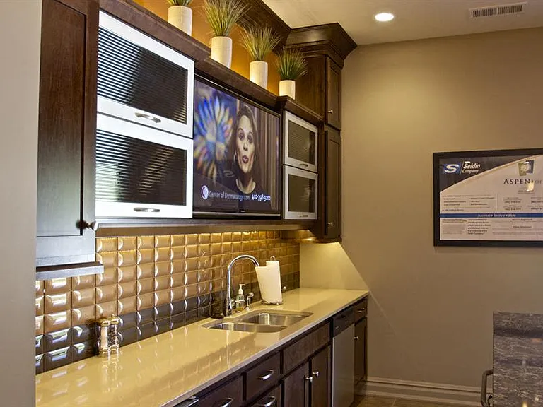 Aspen Lofts/West — Photo 12
