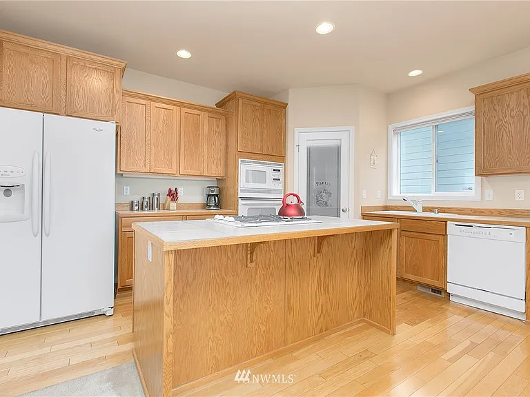 13607 NE 202nd St — Photo 9