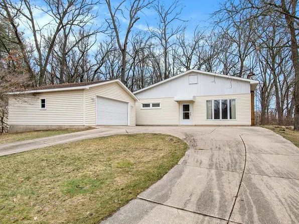 1700 Lindsey Rd, Jackson, MI 49201