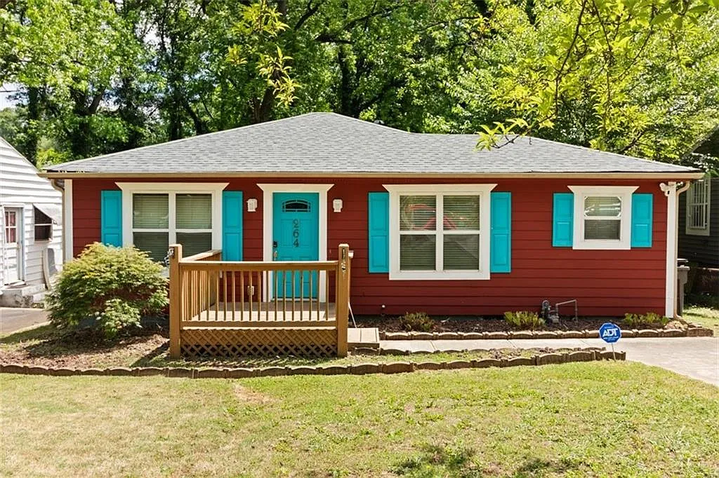 264 Moreland Way photo 1
