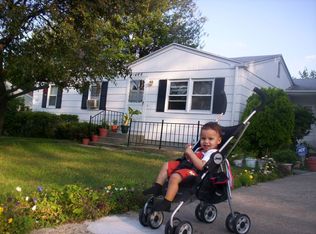 144 Moss Rd, Springfield, MA 01119