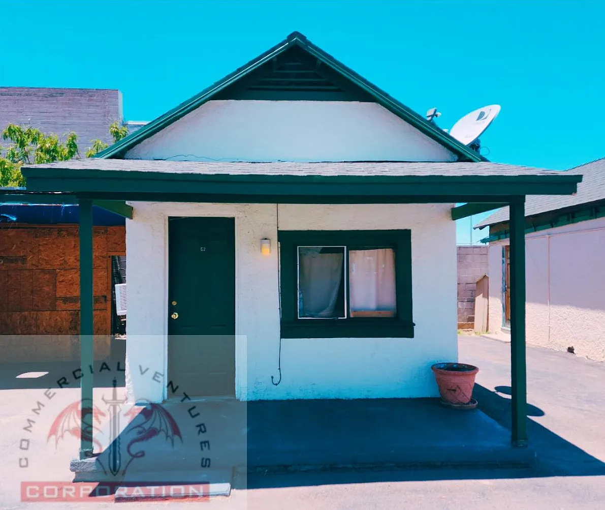 Studio, 340 sqft, $850 — Photo 1