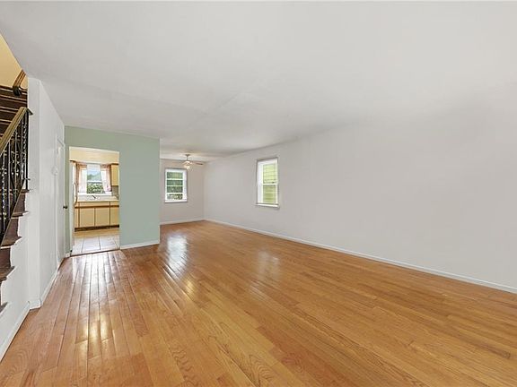 2nd image of 7211 Burchell Ave