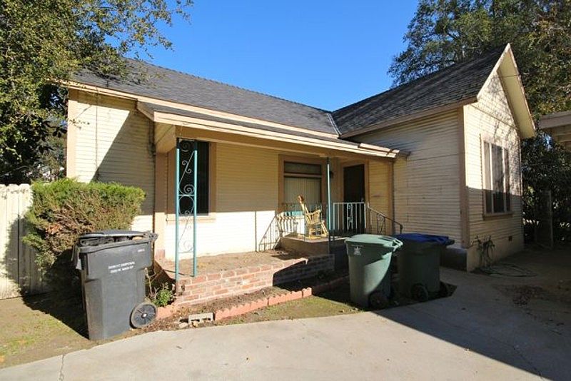 1st image of 786 Manzanita Ave