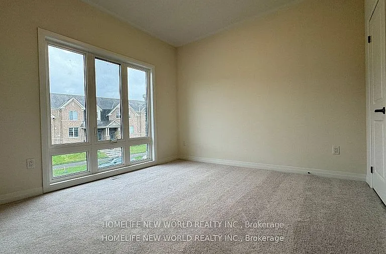 335 Coronation Rd — Photo 13