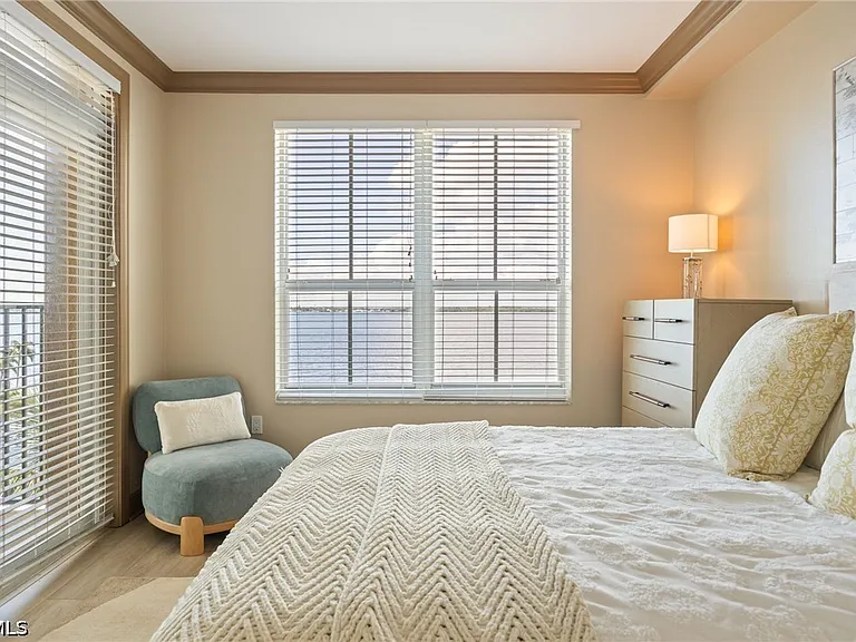 2825 Palm Beach Blvd #401 — Photo 25