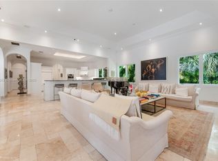 7405 SW 104th St, Pinecrest, FL 33156