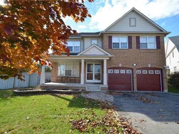 6 Navy Cres, Brampton, ON L7A 1P4