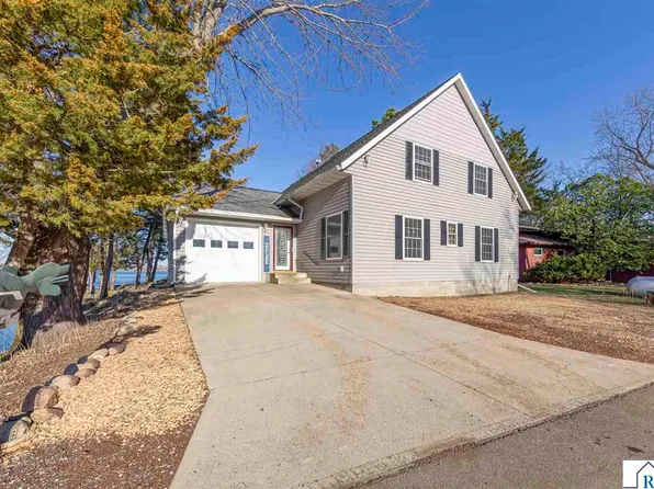 49335 Sportsmans Ln, Waterville, MN 56096