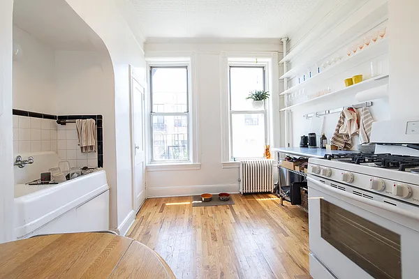 Rented by Brick&Mortar | media 3